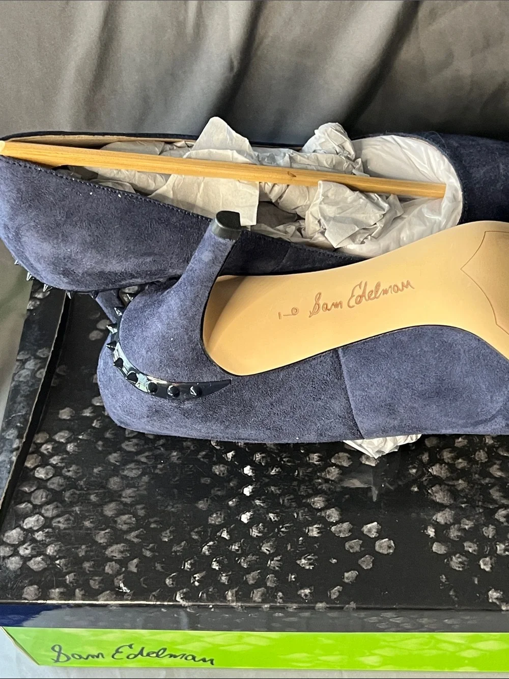 Sam Edelman Navy Suede Pointed Toe Pumps size 9M